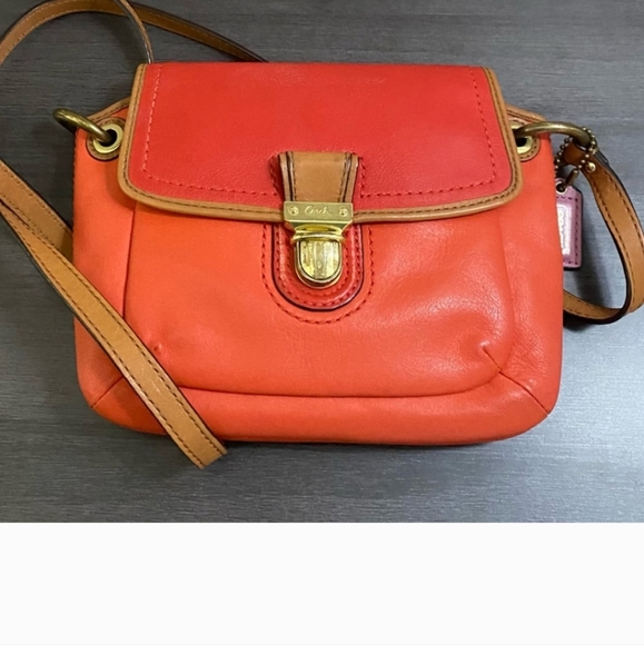 COACH POPPY CROSSBODY - Picture 5 of 10